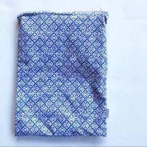 Athleta Wet/dry swim bag blue/pink